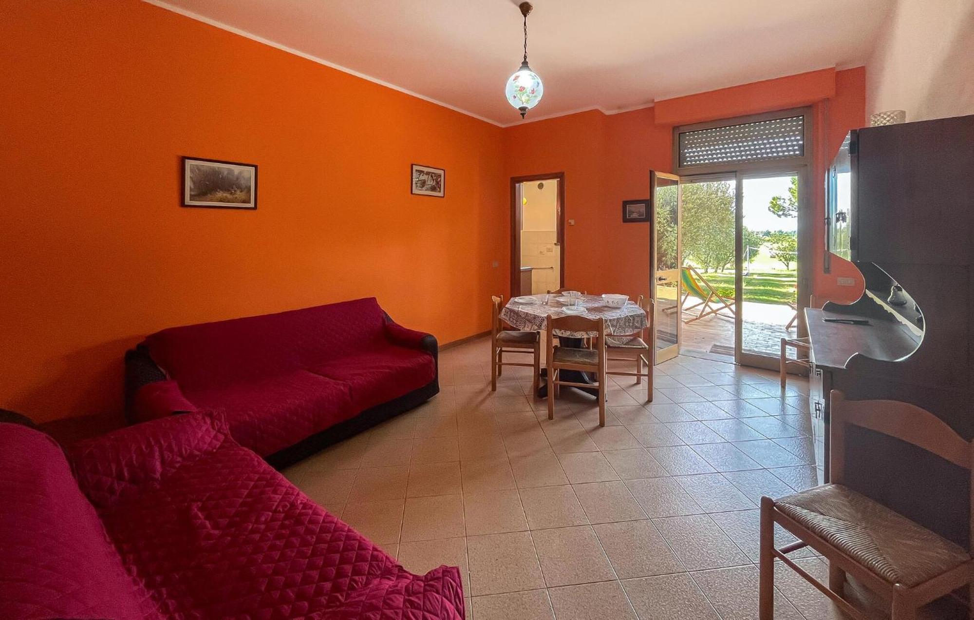 Lovely Apartment In Tuoro Sul Trasimeno With Wifi Экстерьер фото