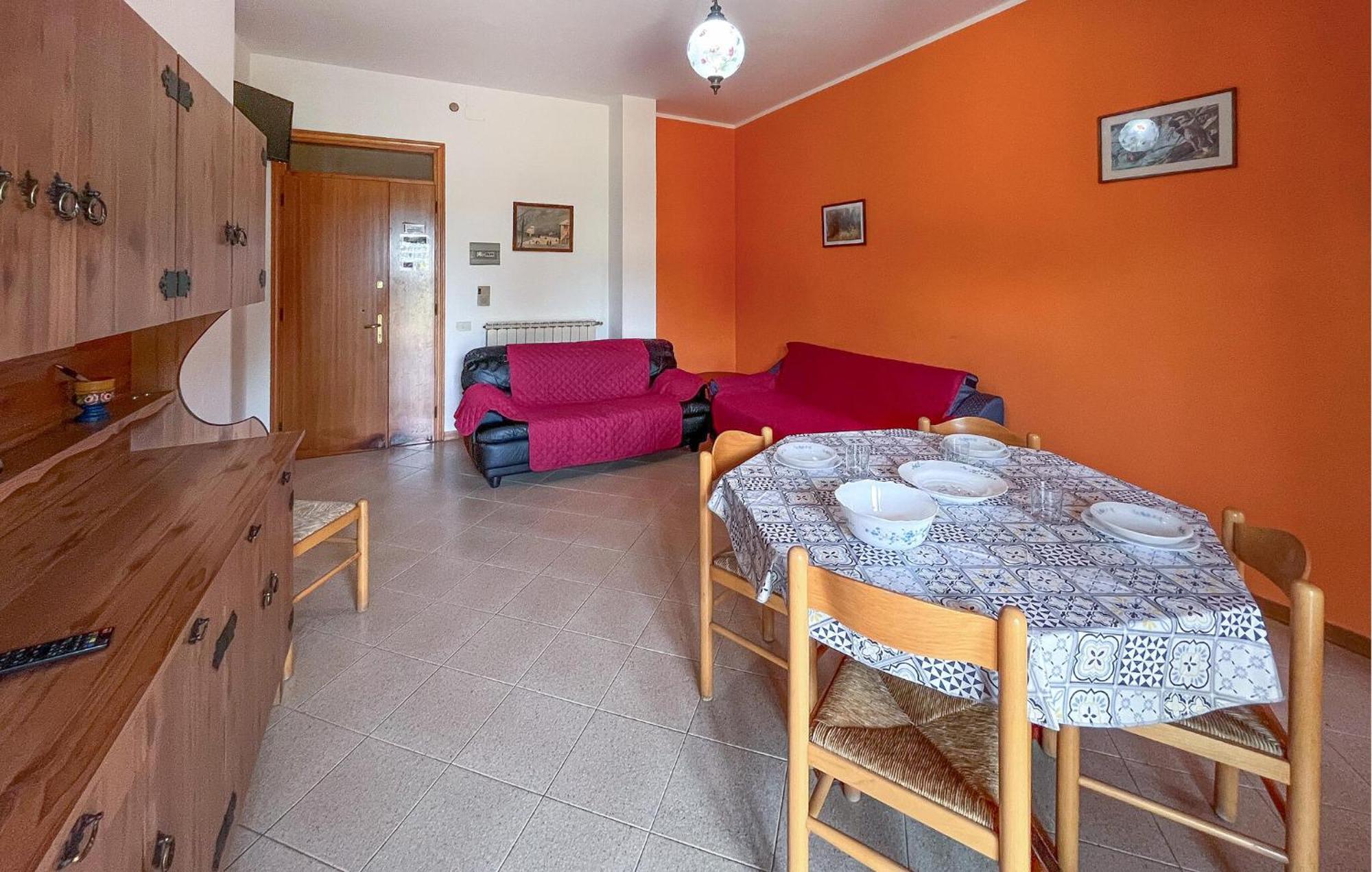 Lovely Apartment In Tuoro Sul Trasimeno With Wifi Экстерьер фото