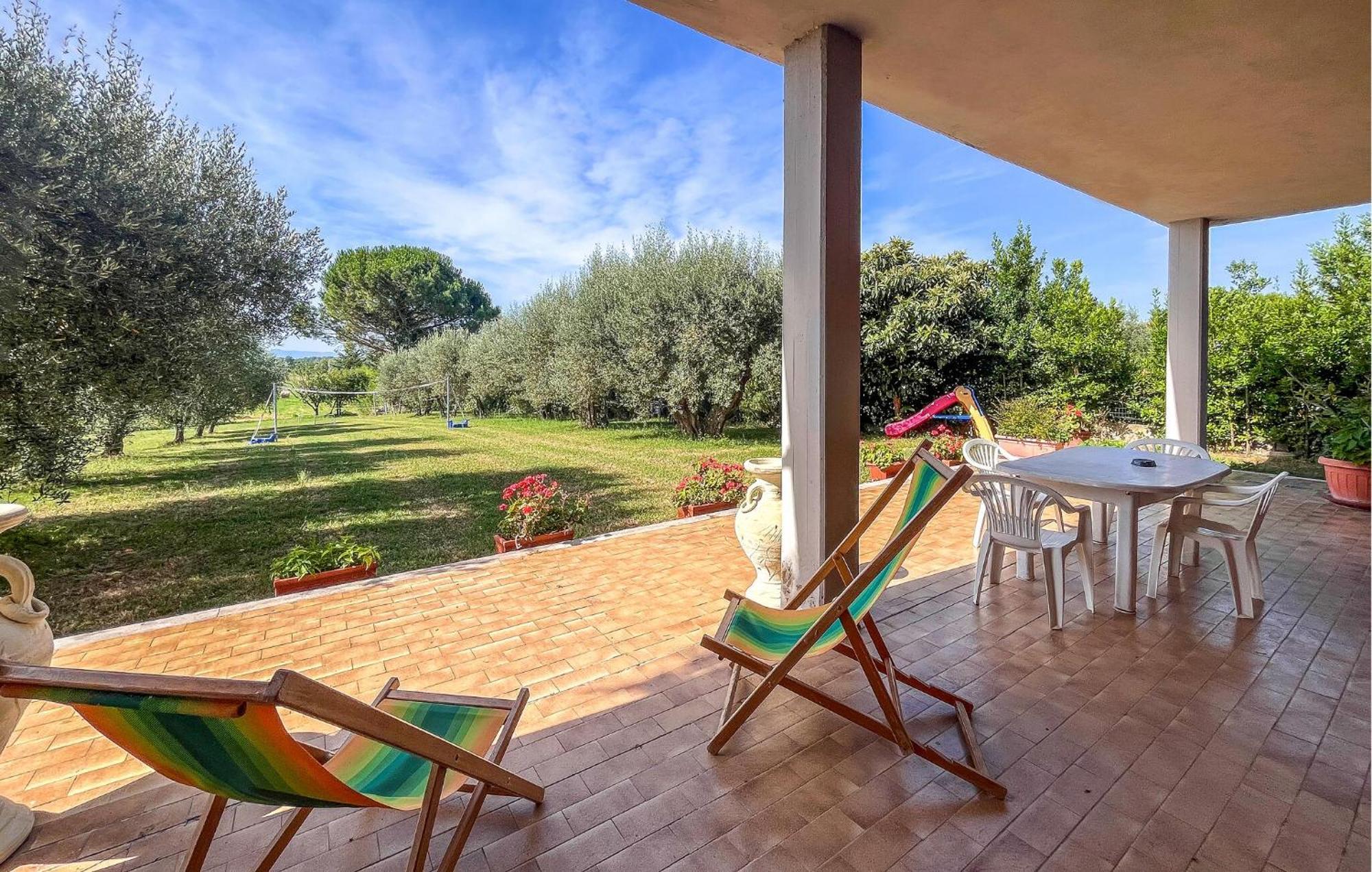 Lovely Apartment In Tuoro Sul Trasimeno With Wifi Экстерьер фото